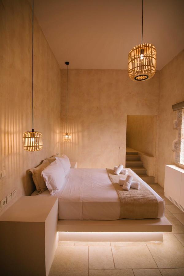 Mani Luxury Suites And Studios In Gytheio With Private Pools Kültér fotó